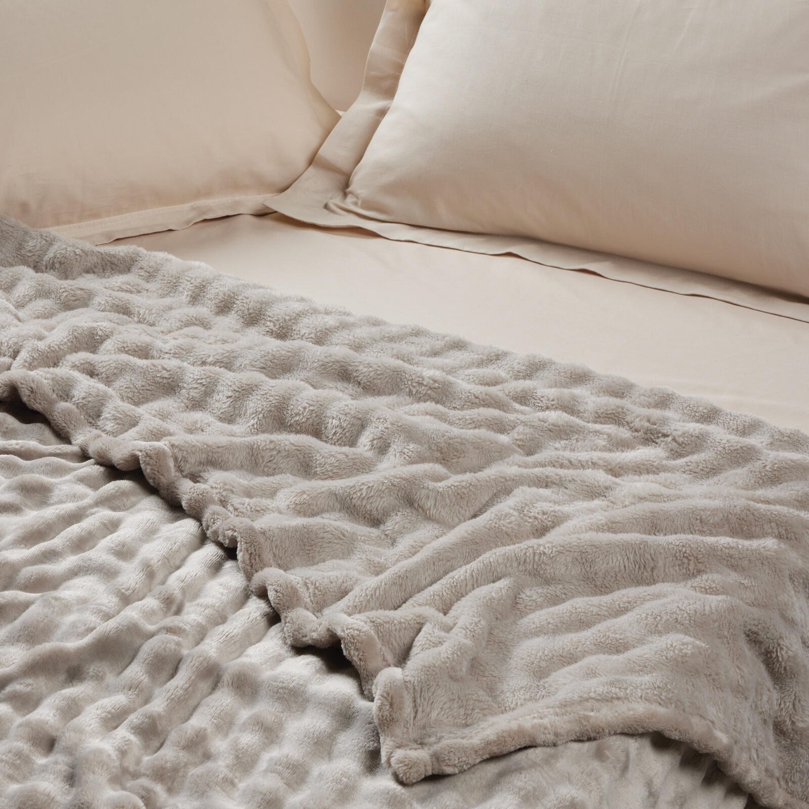 Das Home Κουβερτα Bubble Fleece 220Χ240 1370 Taupe Taupe - Image 5